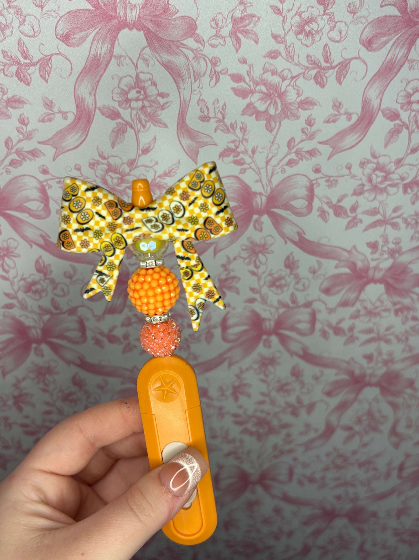 Boo box opener