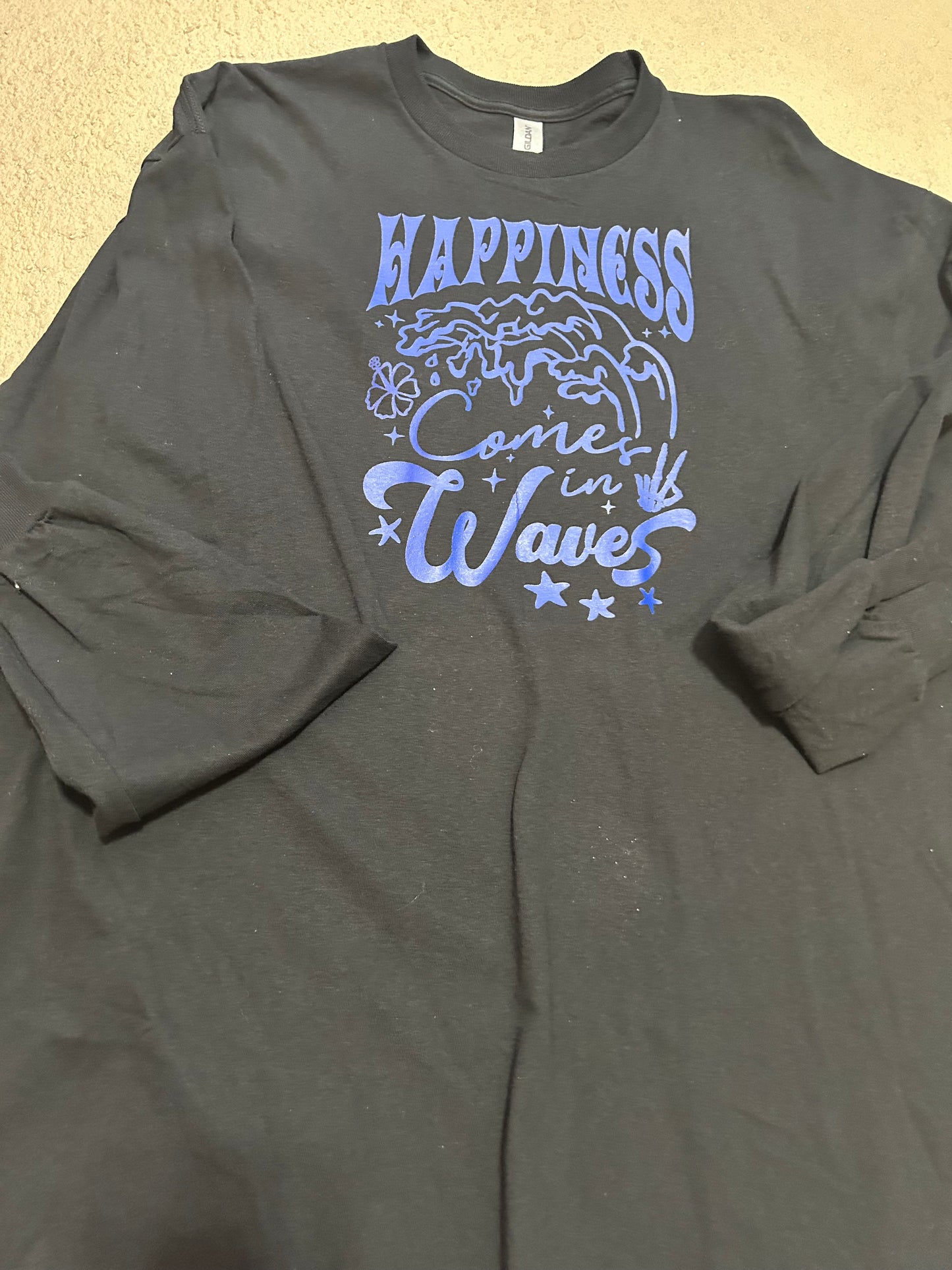 Happiness comes in waves long sleeve T-shirt