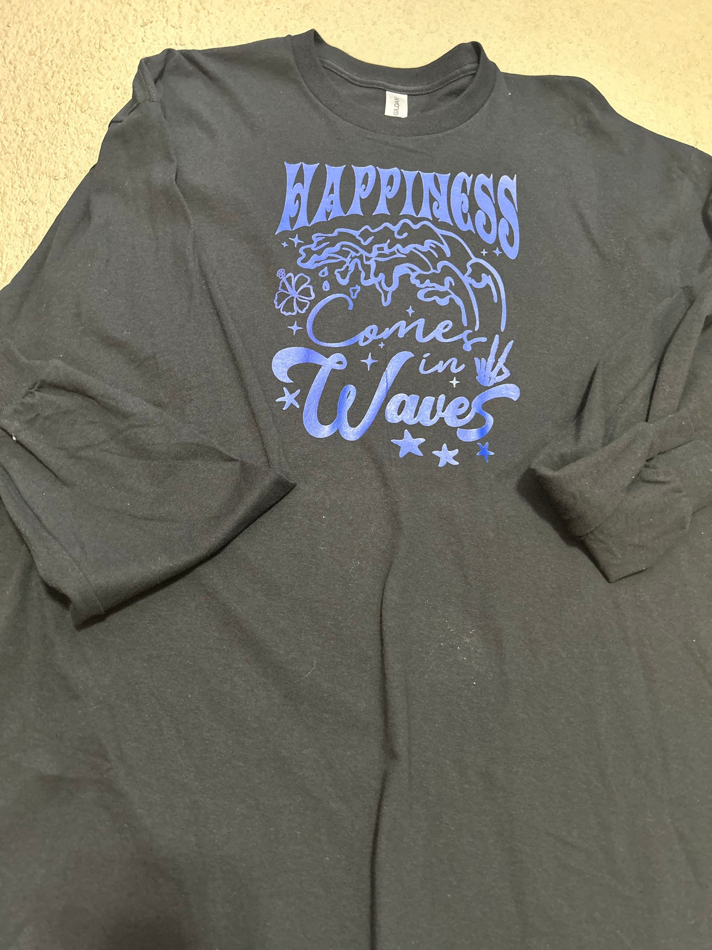 Happiness comes in waves long sleeve T-shirt