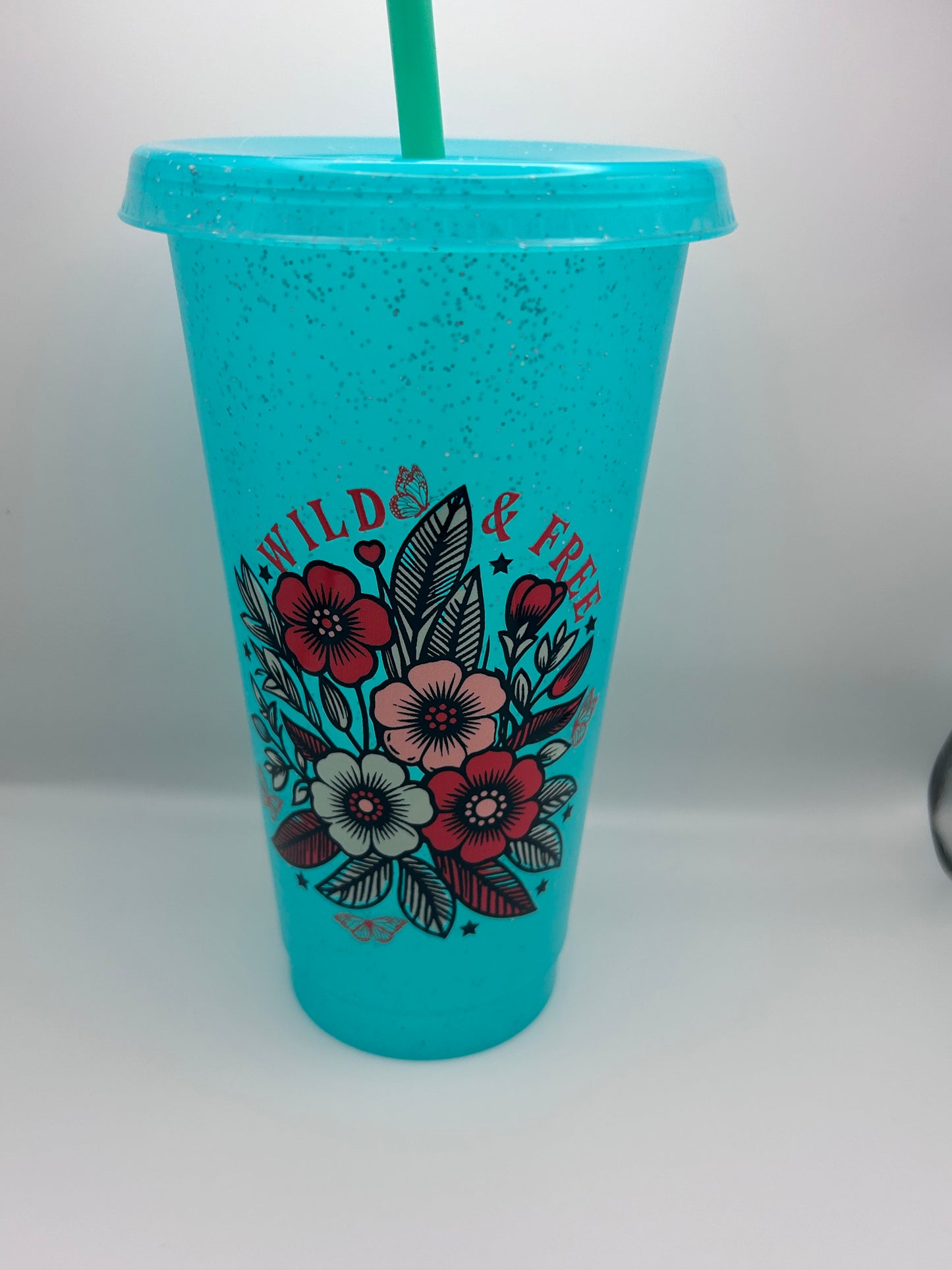 Wild and free 24 oz cold cup with lid and straw.