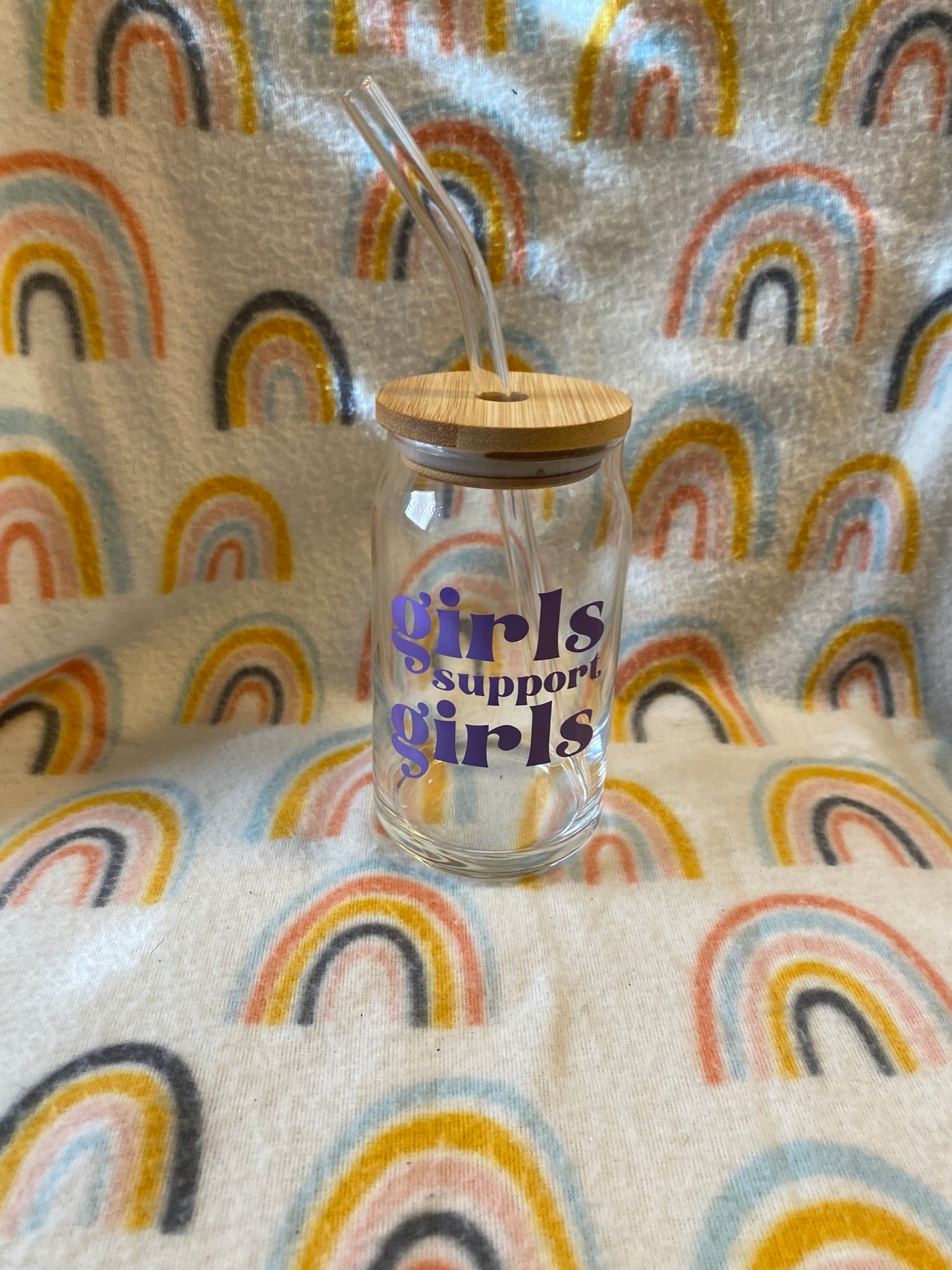 girls support girls 16 oz Libby Cup/libby glass