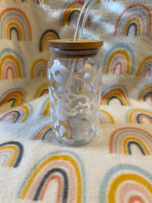 White cheetah print 16 oz Libby Cup/libby glass