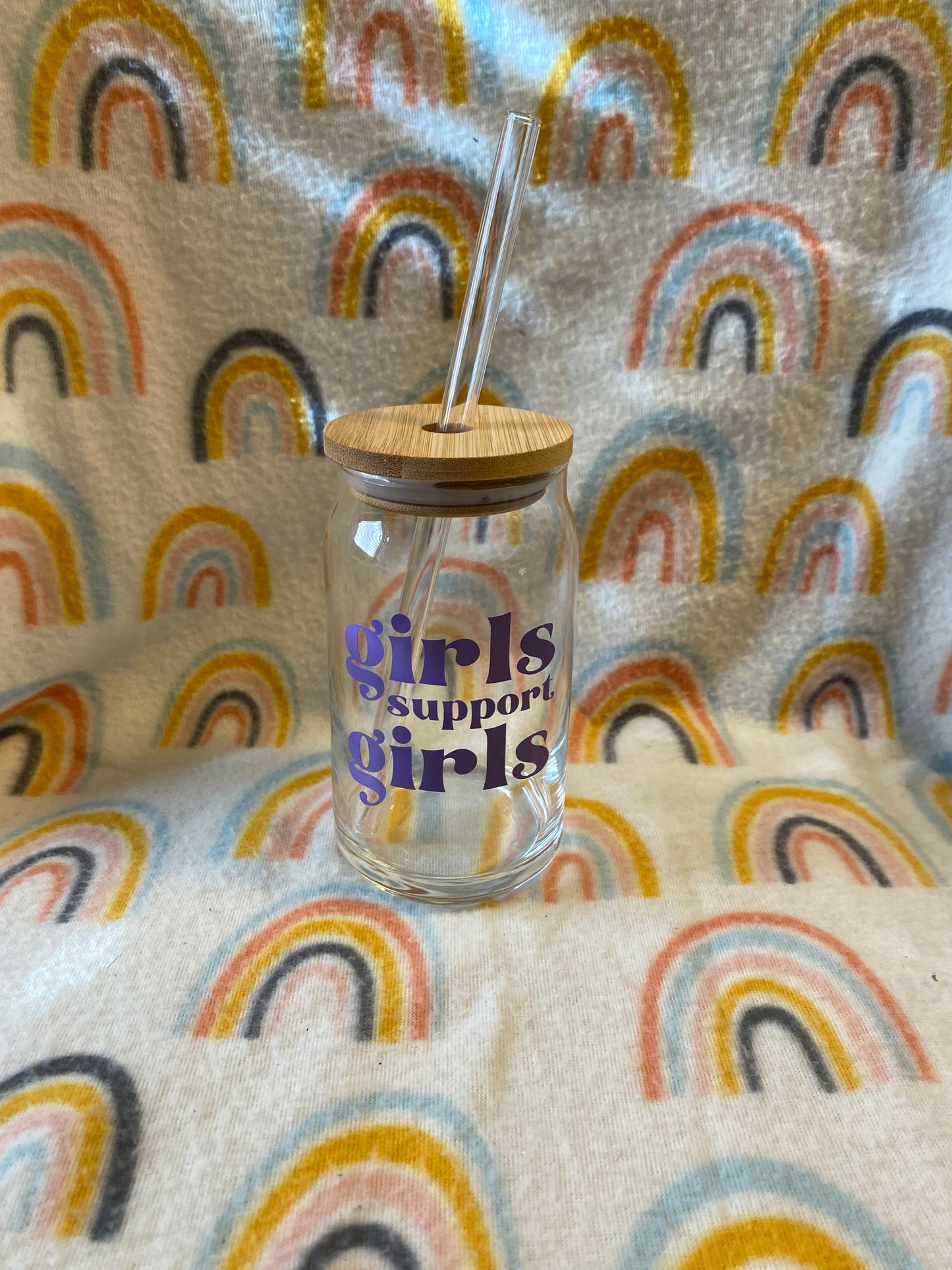 girls support girls 16 oz Libby Cup/libby glass