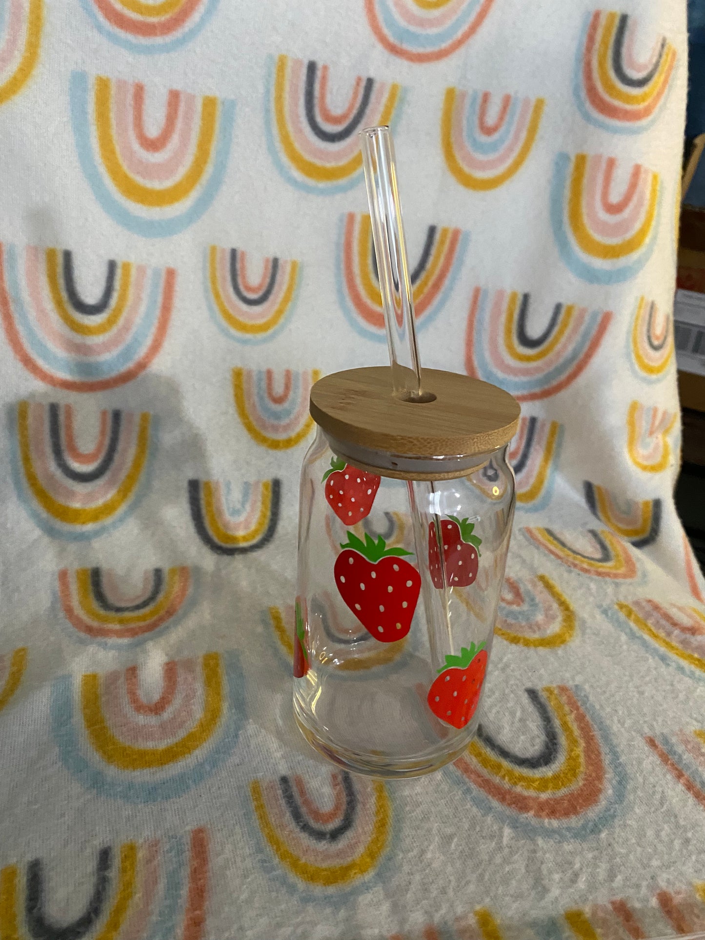 Strawberry 16 oz Libby Cup/libby glass