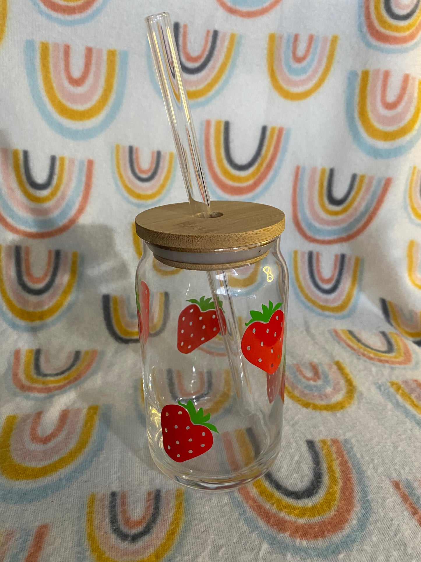 Strawberry 16 oz Libby Cup/libby glass