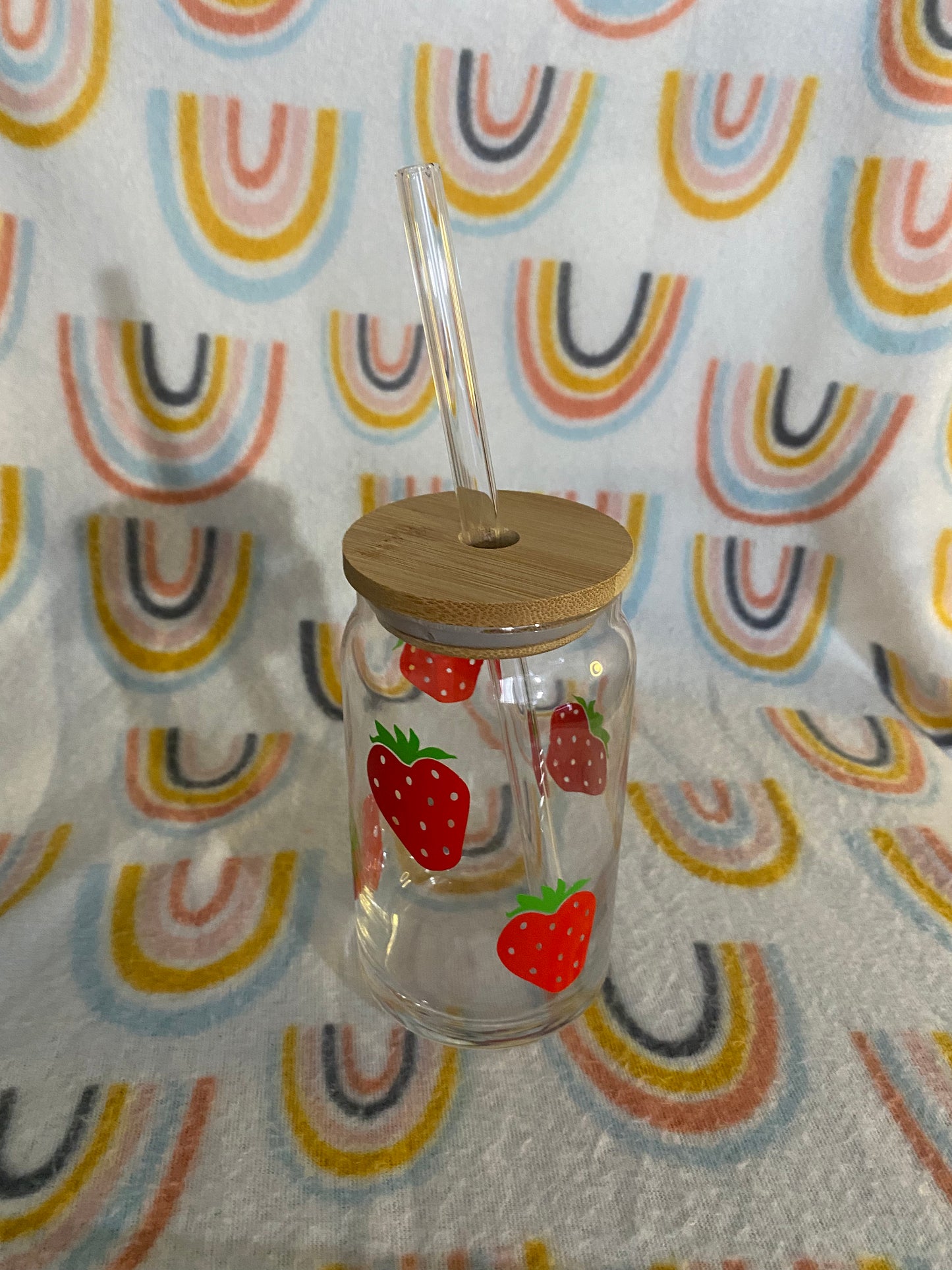 Strawberry 16 oz Libby Cup/libby glass