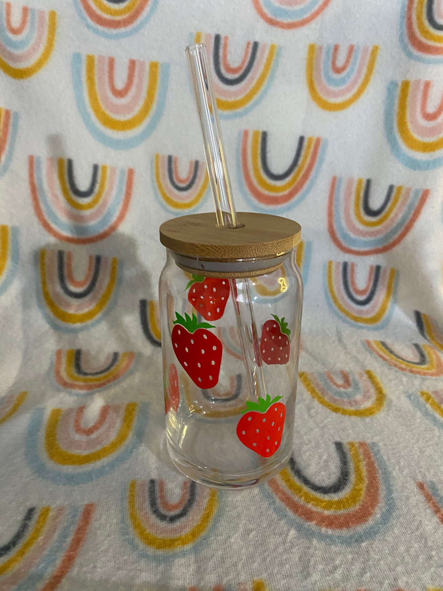 Strawberry 16 oz Libby Cup/libby glass