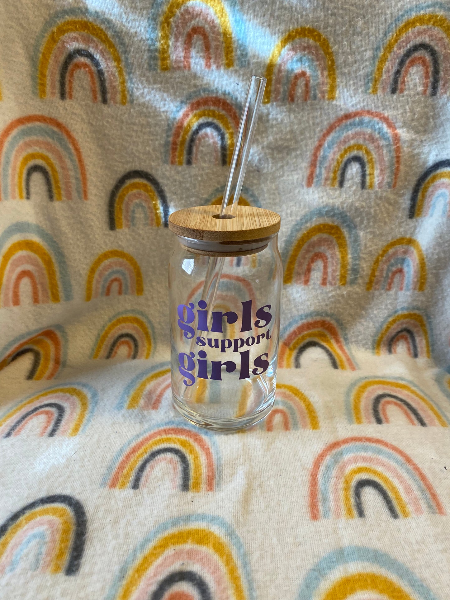 girls support girls 16 oz Libby Cup/libby glass