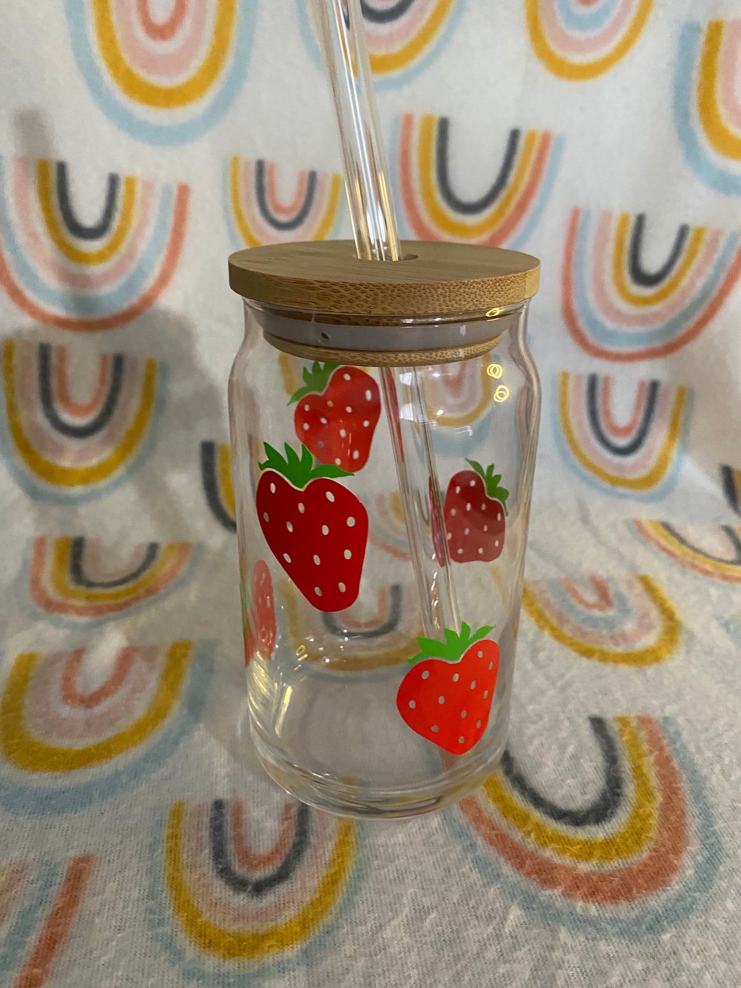 Strawberry 16 oz Libby Cup/libby glass