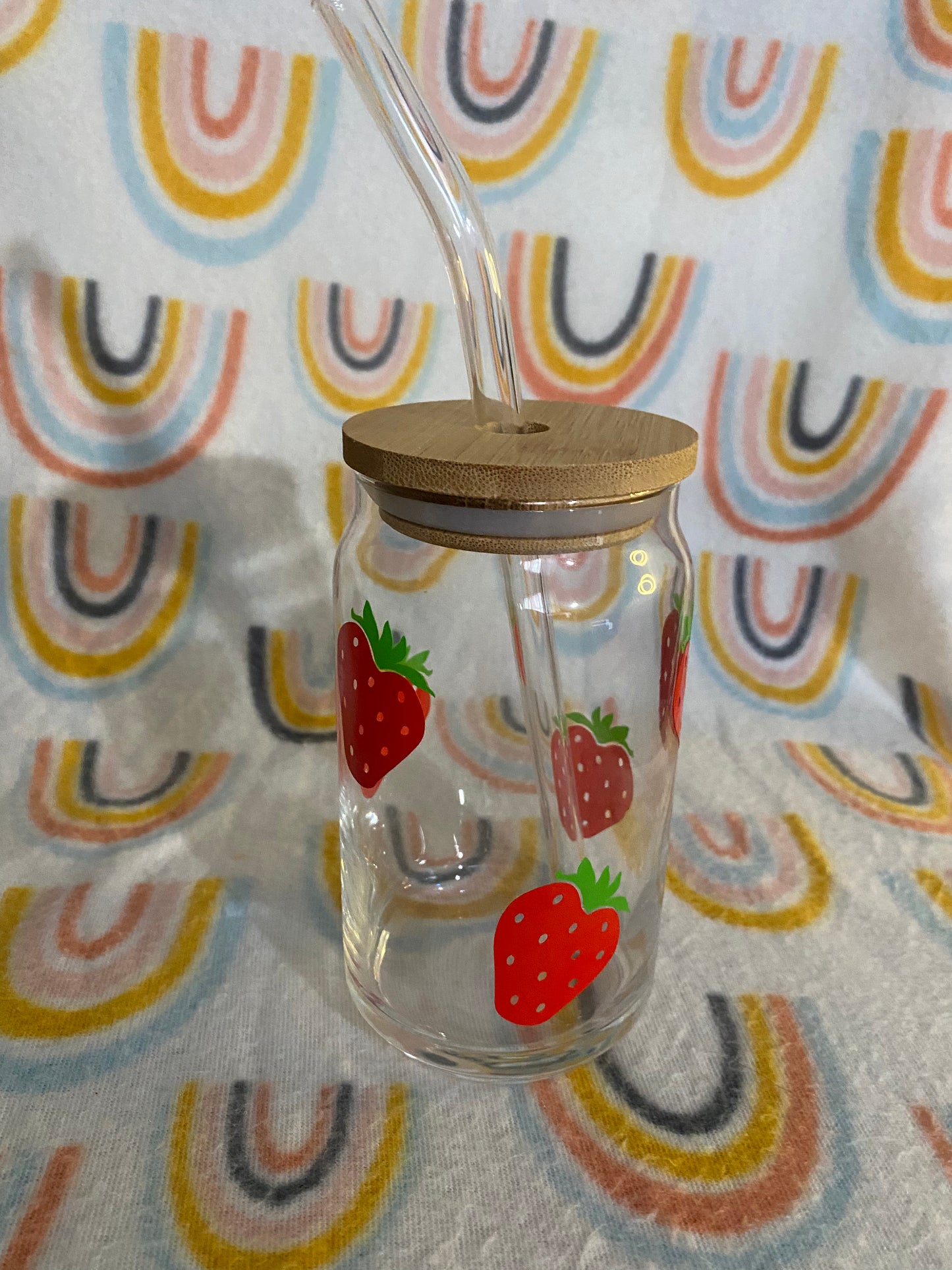 Strawberry 16 oz Libby Cup/libby glass