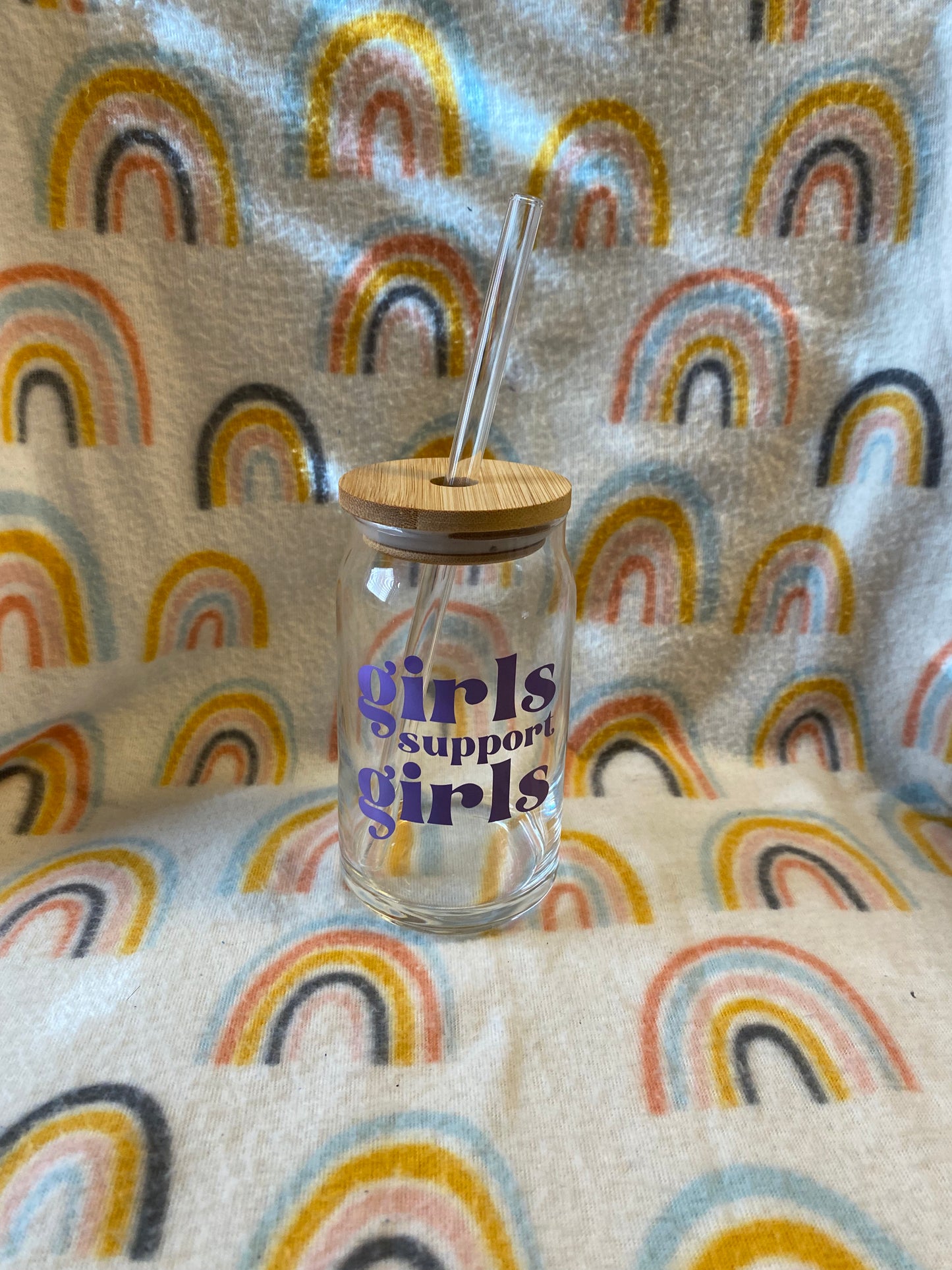 girls support girls 16 oz Libby Cup/libby glass