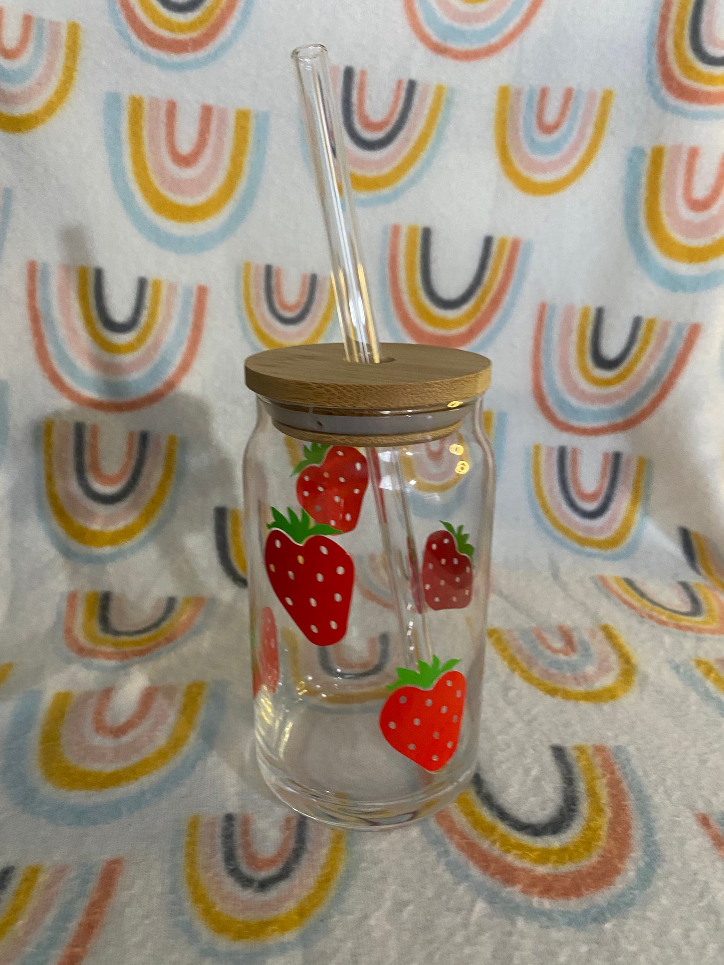 Strawberry 16 oz Libby Cup/libby glass